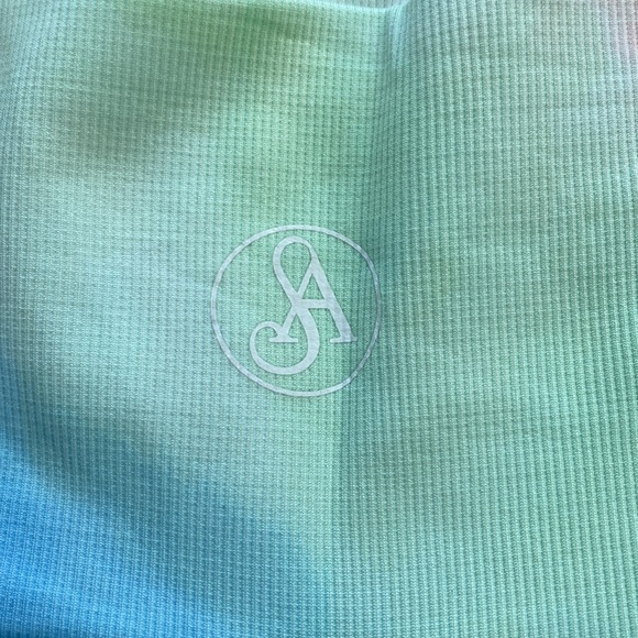 SOLD Allure the Brand Shorts - Picture 4 of 5